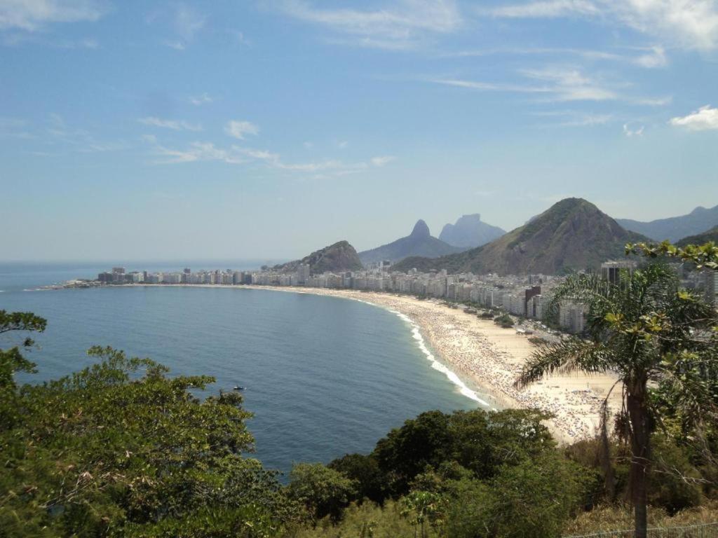 Apartamento Completo Na Praia De Copacabana 02 Quartos Com Vista Lateral Mar Em Andar Alto, Ar, Wifi , Netflix, Pauloangerami Rmvc18 Rio de Janeiro Esterno foto
