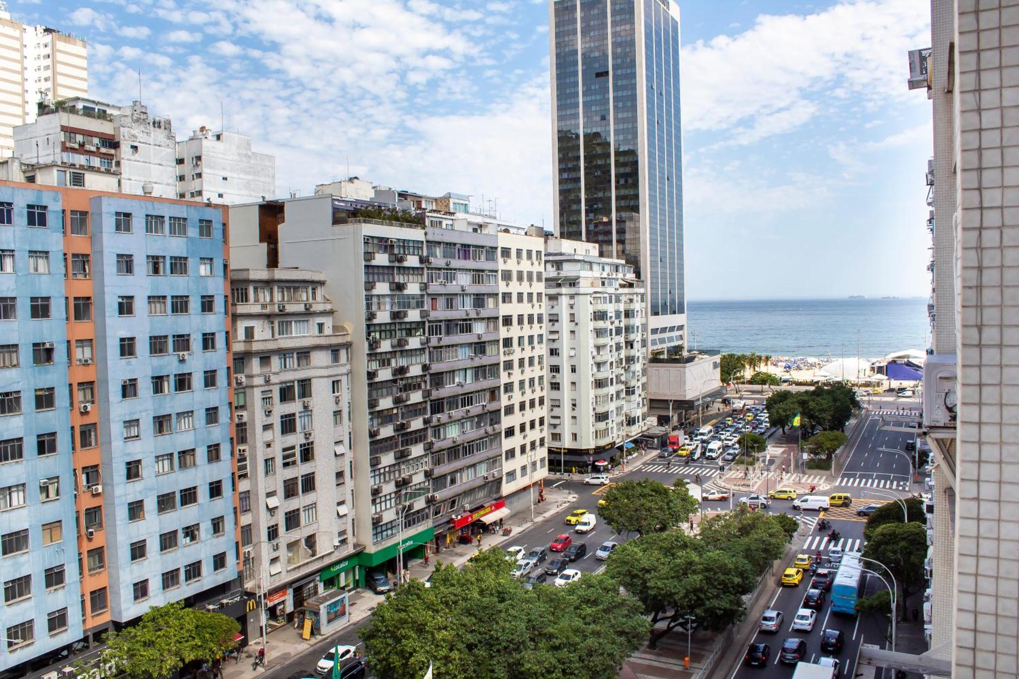 Apartamento Completo Na Praia De Copacabana 02 Quartos Com Vista Lateral Mar Em Andar Alto, Ar, Wifi , Netflix, Pauloangerami Rmvc18 Rio de Janeiro Esterno foto