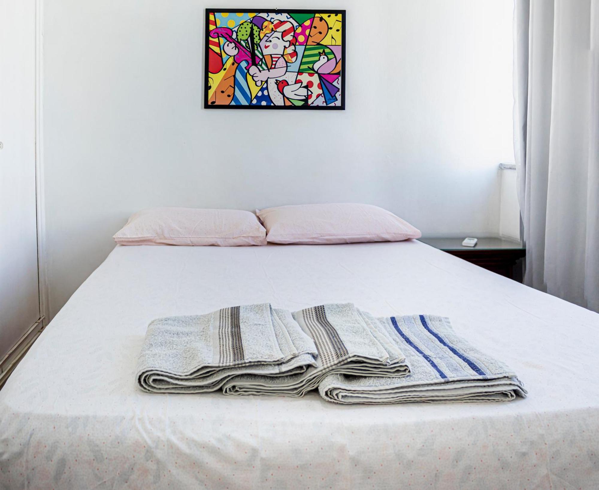 Apartamento Completo Na Praia De Copacabana 02 Quartos Com Vista Lateral Mar Em Andar Alto, Ar, Wifi , Netflix, Pauloangerami Rmvc18 Rio de Janeiro Esterno foto