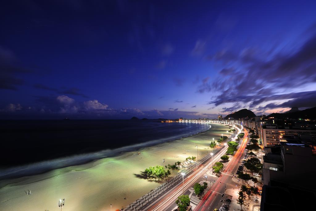 Apartamento Completo Na Praia De Copacabana 02 Quartos Com Vista Lateral Mar Em Andar Alto, Ar, Wifi , Netflix, Pauloangerami Rmvc18 Rio de Janeiro Esterno foto